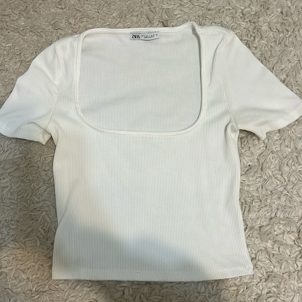 Zara white tee, size small, lightly worn